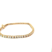 18 Karat Yellow Gold Diamond Tennis Bracelet