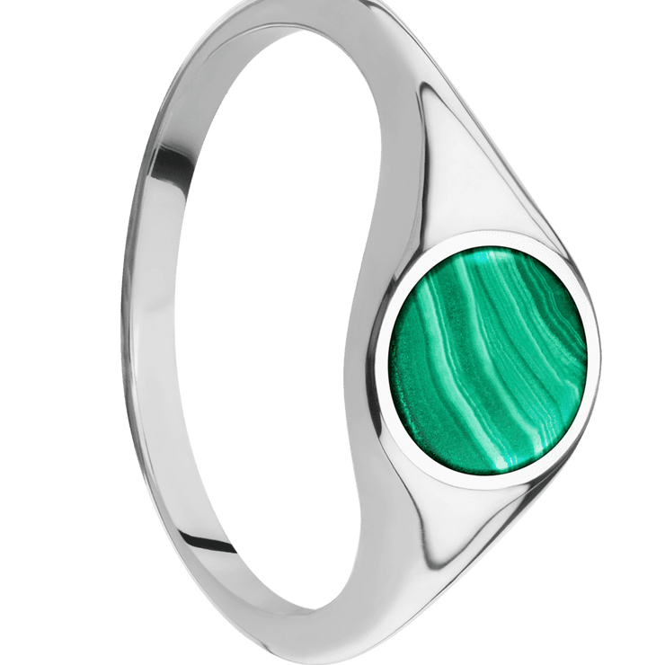 Small Circle signet ring (10mm) in 14K White Gold, with a Thin style band and a Malachite inlay.